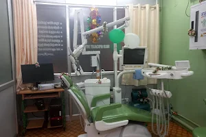 Gomathi Multi Speciality Dental Clinic image