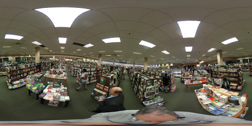 Book Store «Barnes & Noble», reviews and photos, 2900 Peachtree Rd NW #310, Atlanta, GA 30305, USA