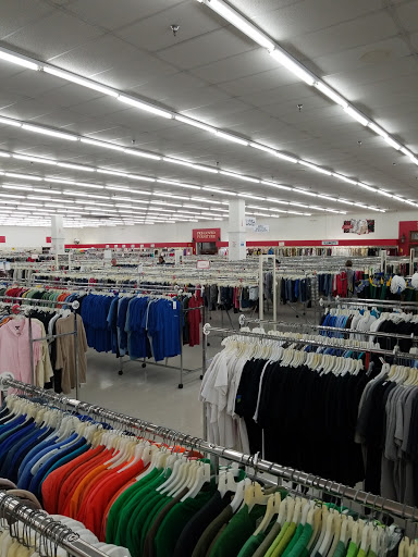 Thrift Store «Ohio Thrift Store», reviews and photos, 5738 Columbus Square, Columbus, OH 43231, USA