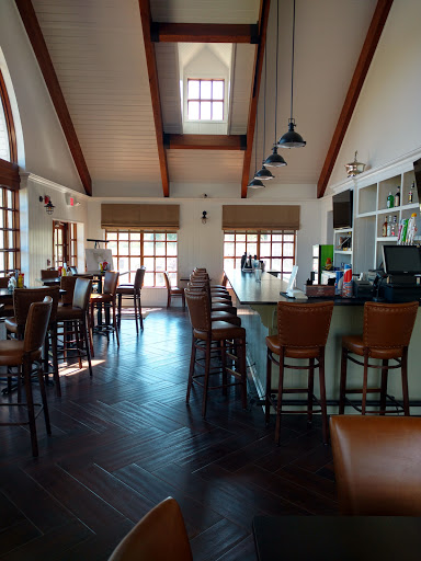 Golf Course «Deerpath Golf Course», reviews and photos, 500 W Deerpath Rd, Lake Forest, IL 60045, USA