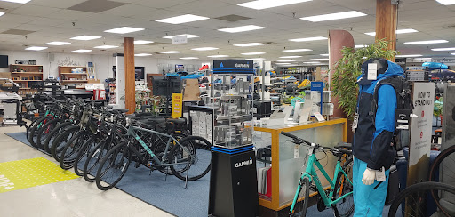 Bicycle Store «Trek Bicycle Store Greensboro», reviews and photos, 1209 Battleground Ave, Greensboro, NC 27408, USA