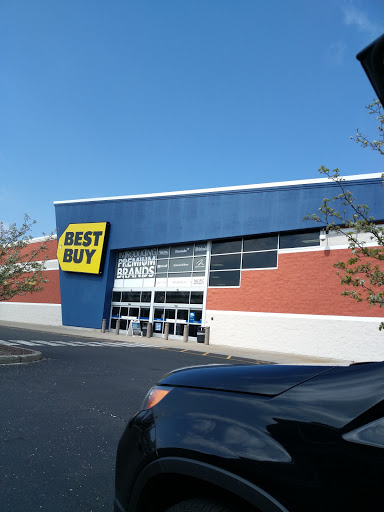 Electronics Store «Best Buy», reviews and photos, 2 International Dr, Danbury, CT 06810, USA