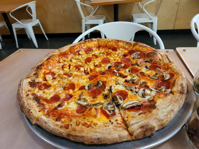 #1 best pizza place in Santa Fe - Pizza Centro