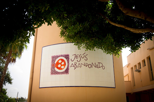 Fundación Jesús Abandonado - Centro de Acogida