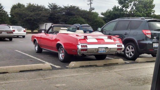 Golf Course «Fox Bend Golf Course», reviews and photos, 3516 US-34, Oswego, IL 60543, USA