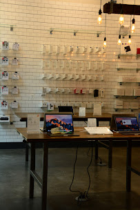 kite+key, Rutgers Tech Store - Photo 9 - Car repair in Newark, NJ, Newark