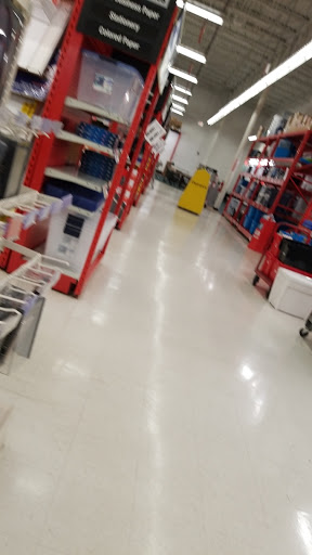 Office Supply Store «Staples», reviews and photos, 1866 James L Redman Pkwy, Plant City, FL 33563, USA