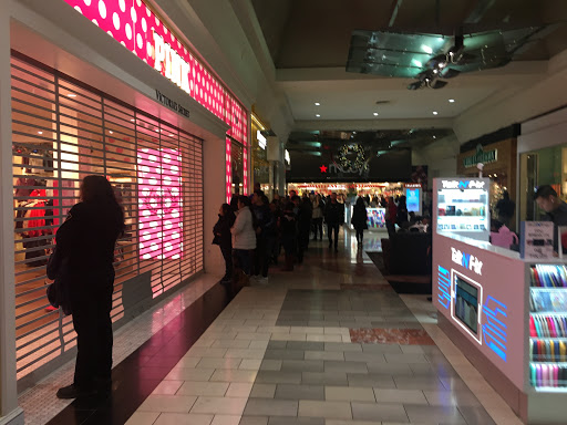 Shopping Mall «Washington Square», reviews and photos, 9585 SW Washington Square Rd, Portland, OR 97223, USA