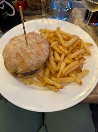 Hamburger végétarien du Restaurant français Le Jardin restaurant à Vias - n°5