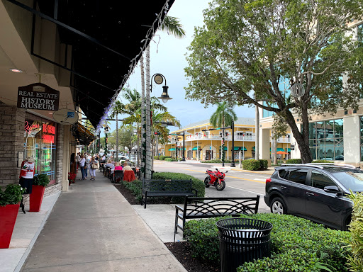 Coffee Shop «Starbucks», reviews and photos, 796 5th Ave S, Naples, FL 34102, USA