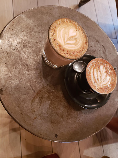 Coffee Shop «RE:defined Coffee House», reviews and photos, 220 N Main St, Grapevine, TX 76051, USA