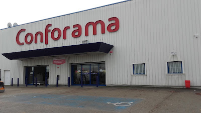Dépôt 2 Conforama Dijon à Quetigny