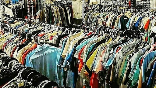 Wholesaler «Pixel 19 Vintage Clothing LLC», reviews and photos, 211 Klotter Ave, Cincinnati, OH 45219, USA