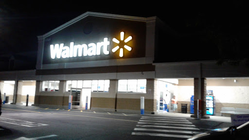 Discount Store «Walmart», reviews and photos, 3164 Berlin Turnpike, Newington, CT 06111, USA