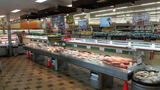 Shopping Mall «Vallejo Plaza Shopping Center», reviews and photos, 3325 Sonoma Blvd, Vallejo, CA 94590, USA