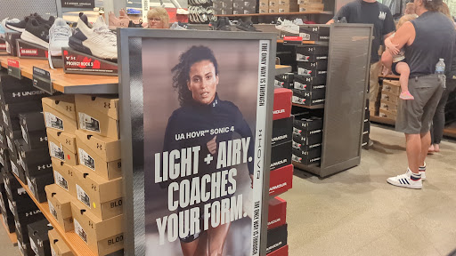 Clothing Store «Under Armour Factory House», reviews and photos, 3026 Outlet Dr, Edinburgh, IN 46124, USA