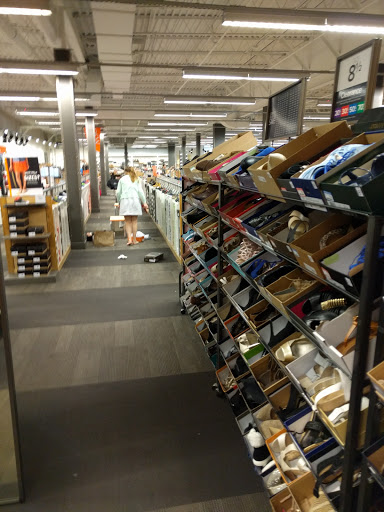 Shoe Store «DSW Designer Shoe Warehouse», reviews and photos, 8236 MN-7, St Louis Park, MN 55426, USA