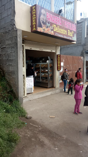 Panaderia y pastelería "Delicentro Real" - Quito