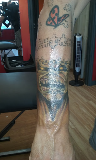 Tattoo Shop «Sun Coast Tattoos. LLC.», reviews and photos, 6850 Gulf Blvd, St Pete Beach, FL 33706, USA