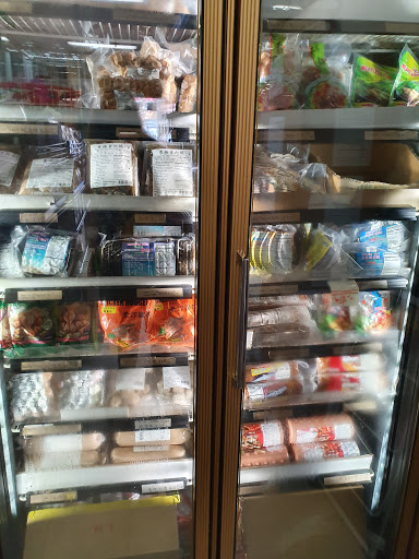 Health Food Store «Layonna Vegetarian Health Food», reviews and photos, 443 8th St, Oakland, CA 94607, USA