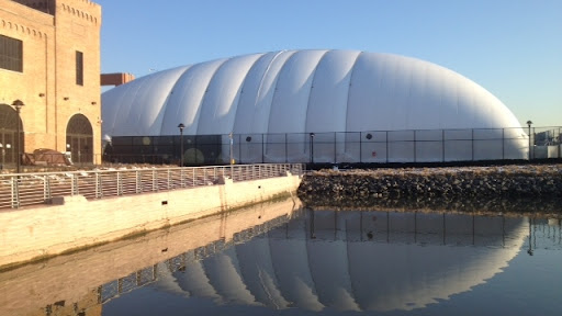 Tennis Court «Stadium Tennis Center», reviews and photos, 725 Gateway Center Blvd, Bronx, NY 10451, USA