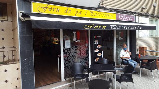 Horno de pan Pastelería Oporto en Badia del Vallès, Barcelona