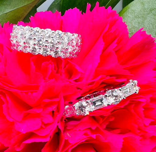 Jewelry Store «Toner Jewelers», reviews and photos, 6285 W 135th St, Overland Park, KS 66223, USA