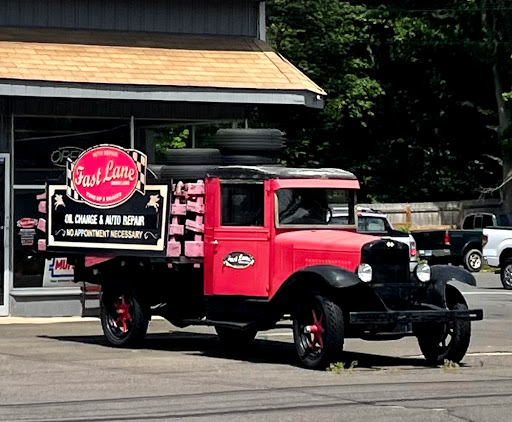 Oil Change Service «Fast Lane Quick Lube», reviews and photos, 207 Albany Turnpike, Canton, CT 06019, USA