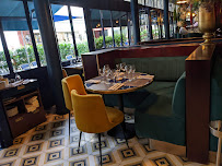 Atmosphère du Restaurant de fruits de mer Comptoir des Mers - Restaurant Fruits de Mer et Livraison à Paris - n°10