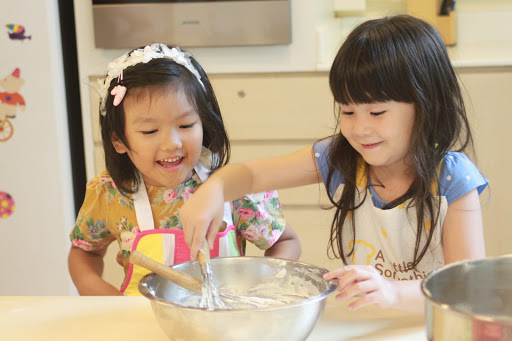 A Little Something (Sukhumvit 49) Cooking School for Kids & Family