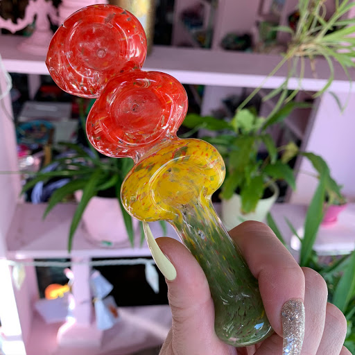 Tobacco Shop «Pirate Girl Smoke Boutique», reviews and photos, 297 Court St, Plymouth, MA 02360, USA