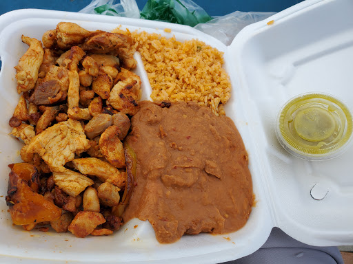 Grocery Store «La Huerta Supermarket», reviews and photos, 580 Randall Rd, St Charles, IL 60174, USA