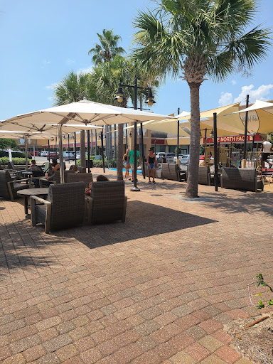 Shopping Mall «Silver Sands Premium Outlets», reviews and photos, 10562 Emerald Coast Pkwy W, Miramar Beach, FL 32550, USA