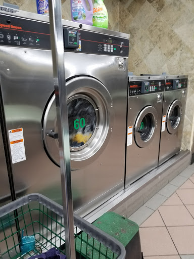 Grocery Store «C-Town Supermarkets», reviews and photos, 1662 New York Ave, Huntington Sta, NY 11746, USA