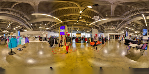 Department Store «Halls Kansas City», reviews and photos, 2450 Grand Blvd #333, Kansas City, MO 64108, USA