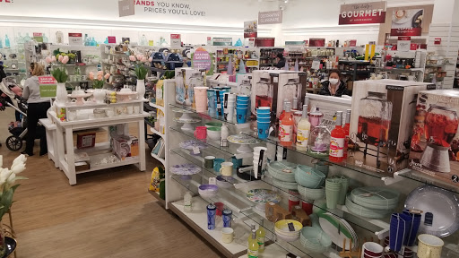 Department Store «HomeGoods», reviews and photos, 2718 Hylan Blvd, Staten Island, NY 10306, USA