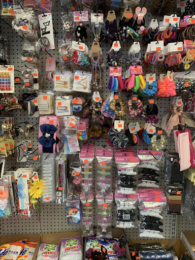 Grocery Store «Dollar Center», reviews and photos, 210 Central St, Lowell, MA 01852, USA