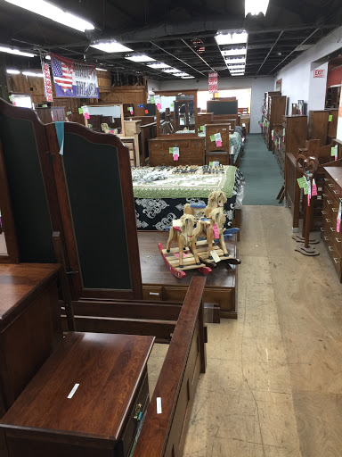 Amish furniture store Thousand Oaks