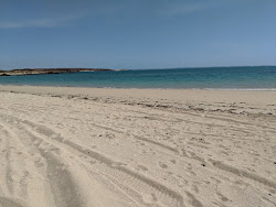 Zdjęcie Conzinc Bay Beach z powierzchnią turkusowa czysta woda