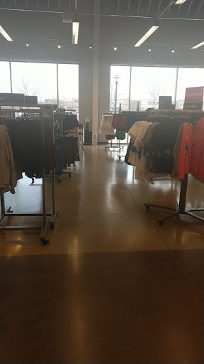 Clothing Store «Nike Factory Store», reviews and photos, 7105 Mills Civic Pkwy #140, West Des Moines, IA 50266, USA