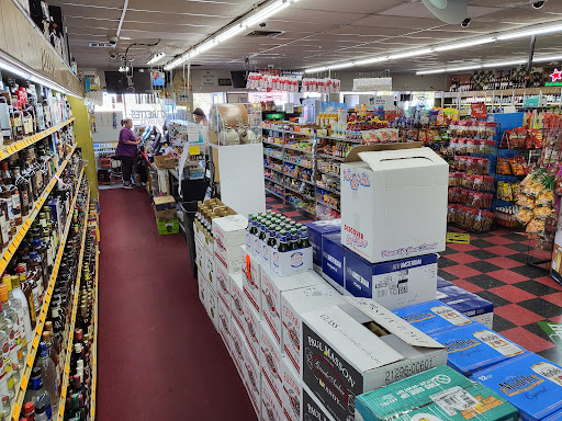 Liquor Store «R & F Liquors», reviews and photos, 4727 E Southern Ave # C, Phoenix, AZ 85042, USA