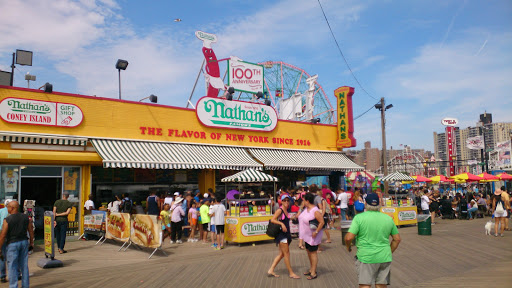 Park «Bushwick Inlet Park», reviews and photos, Kent Ave, Brooklyn, NY 11249, USA