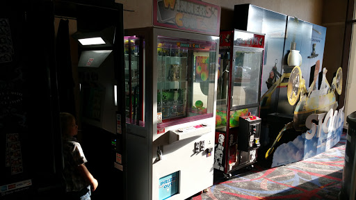 Movie Theater «Regal Cinemas Harbour View Grande 16», reviews and photos, 5860 Harbour View Blvd, Suffolk, VA 23435, USA