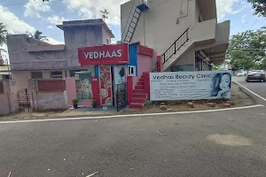 Vedhas Beauty Clinic image