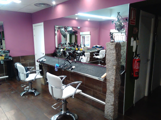 Fanny Peluqueros en Ávila‎, Ávila‎