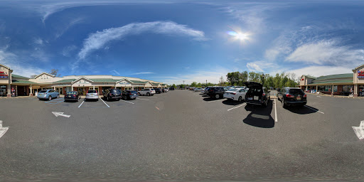 Liquor Store «Buyrite Wine and Liquor of Chatham», reviews and photos, 650 Shunpike Rd, Chatham Township, NJ 07928, USA