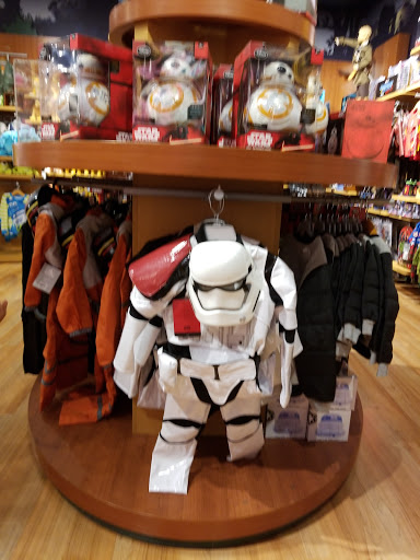 Toy Store «Disney Store», reviews and photos, 500 W Farms Mall, Farmington, CT 06032, USA