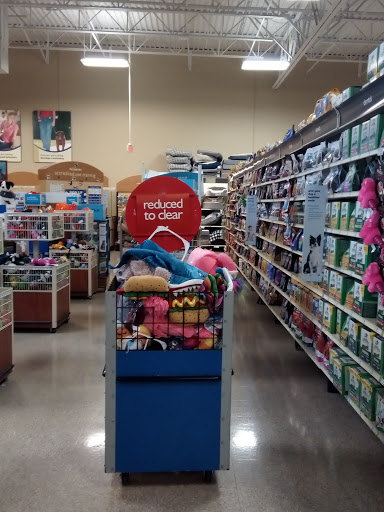 Pet Supply Store «PetSmart», reviews and photos, 2317 W Lincoln St, Harlingen, TX 78552, USA