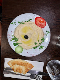Houmous du Restaurant turc Élysées Ottoman PERA à Paris - n°11
