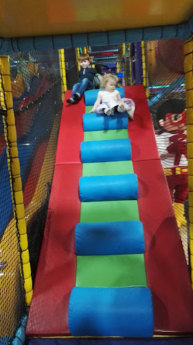 Comments and reviews of Go Wild Soft Play & Party Centre